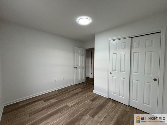 127 Sassafras Court, North Brunswick, NJ 08902