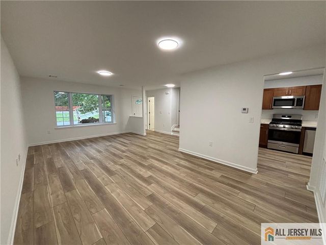 127 Sassafras Court, North Brunswick, NJ 08902