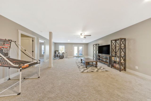 5142 S SR 65, Owensville, IN 47665