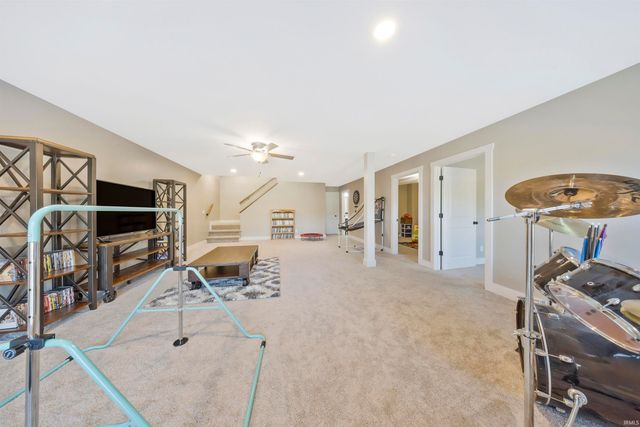 5142 S SR 65, Owensville, IN 47665