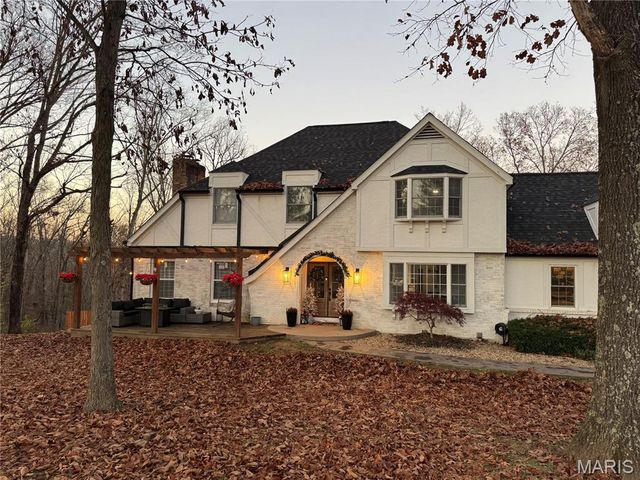 2179 Rock N Horse Farms Drive, Festus, MO 63028