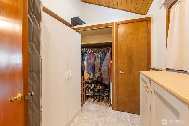 41 Sudden Valley Drive, Bellingham, WA 98229