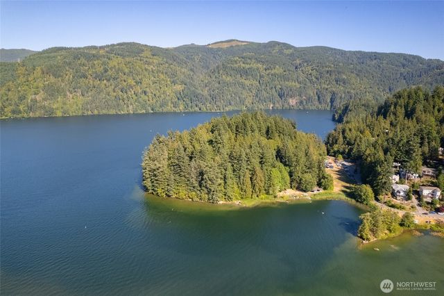 41 Sudden Valley Drive, Bellingham, WA 98229