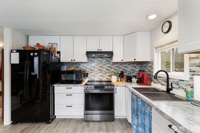 184 W Swaney Street, Port Hadlock, WA 98339