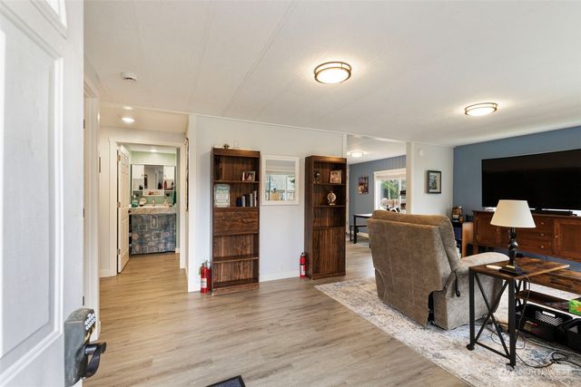 184 W Swaney Street, Port Hadlock, WA 98339