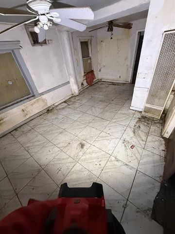 5185 W Mission Avenue, Fresno, CA 93722