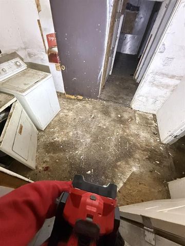 5185 W Mission Avenue, Fresno, CA 93722