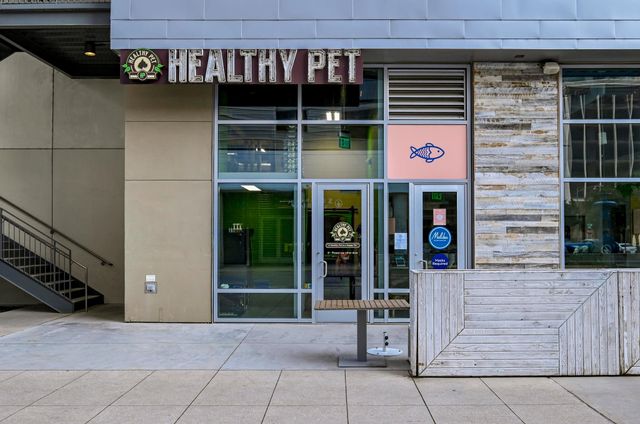 222 WEST Ave 1710, Austin, TX 78701