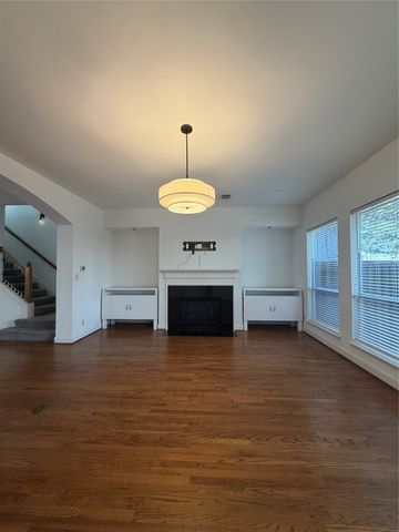 4525 W University Boulevard, Dallas, TX 75209