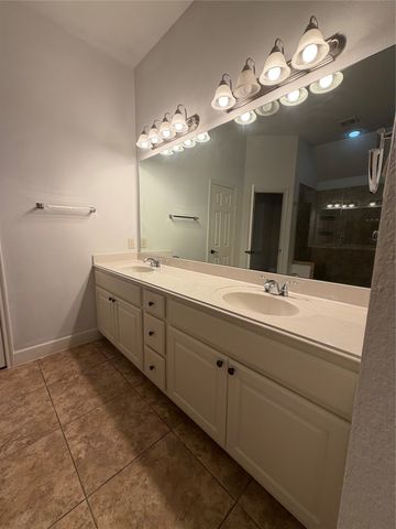 4525 W University Boulevard, Dallas, TX 75209