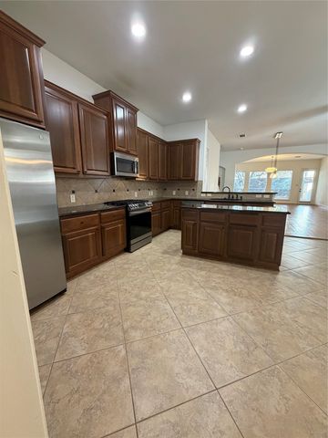 4525 W University Boulevard, Dallas, TX 75209