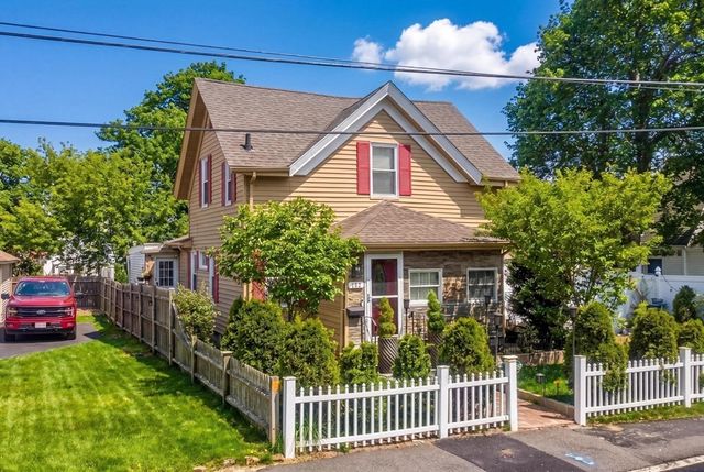 102 Thurber Avenue, Brockton, MA 02301