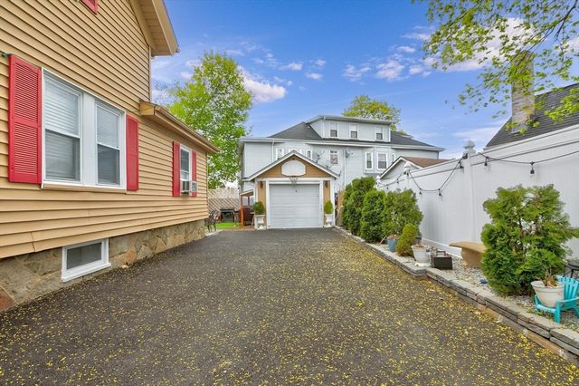 102 Thurber Avenue, Brockton, MA 02301