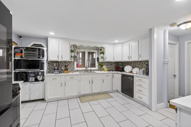 102 Thurber Avenue, Brockton, MA 02301