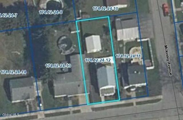 121 E Fourth Avenue, Johnstown, NY 12095