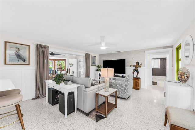 714 NORTON STREET, Longboat Key, FL 34228