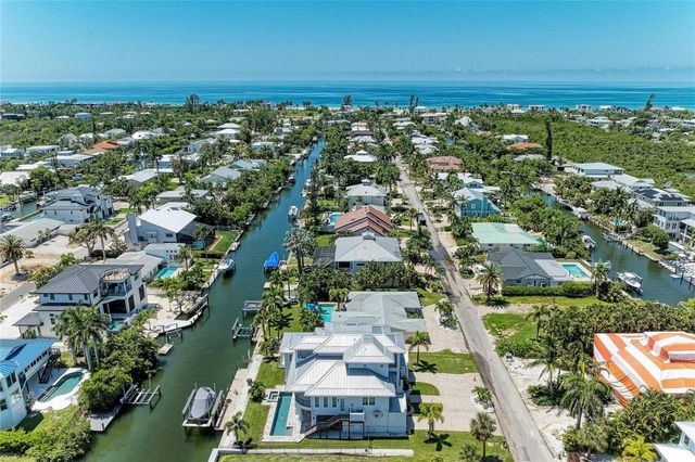714 NORTON STREET, Longboat Key, FL 34228