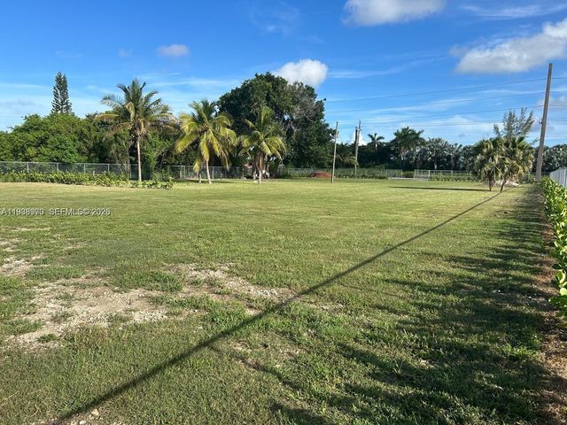 10305 SW 248th Street, Homestead, FL 33032
