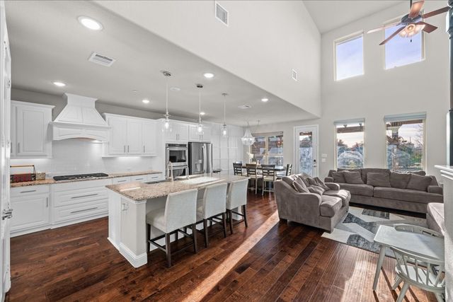 273 Shallow Brook Drive, Sunnyvale, TX 75182