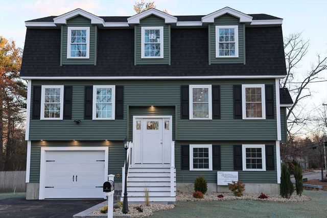 1 Tremblay Ave, Tewksbury, MA 01876