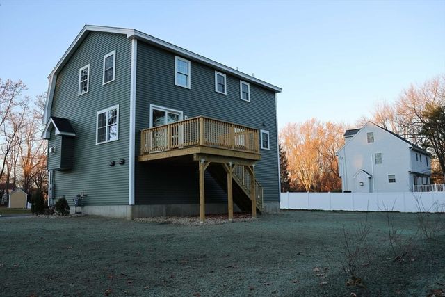 1 Tremblay Ave, Tewksbury, MA 01876