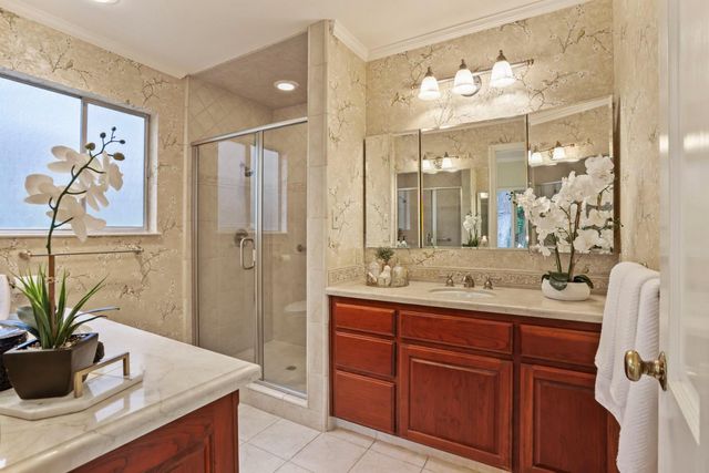 2400 Bonniebrook Dr, Stockton, CA 95207