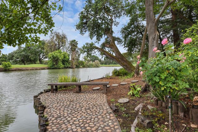 2400 Bonniebrook Dr, Stockton, CA 95207