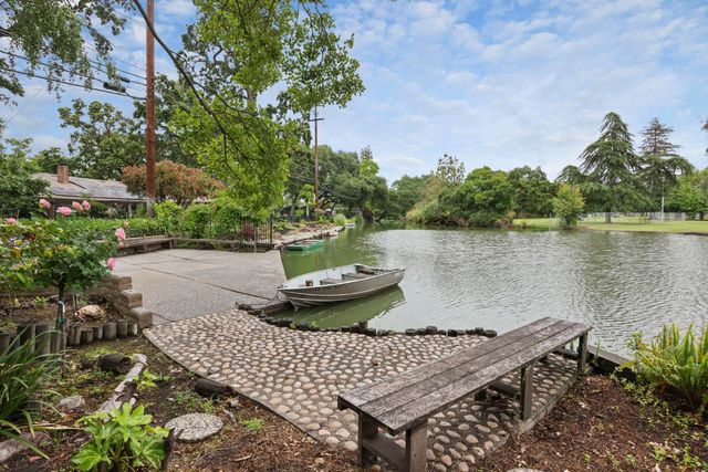 2400 Bonniebrook Dr, Stockton, CA 95207