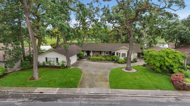 2400 Bonniebrook Dr, Stockton, CA 95207