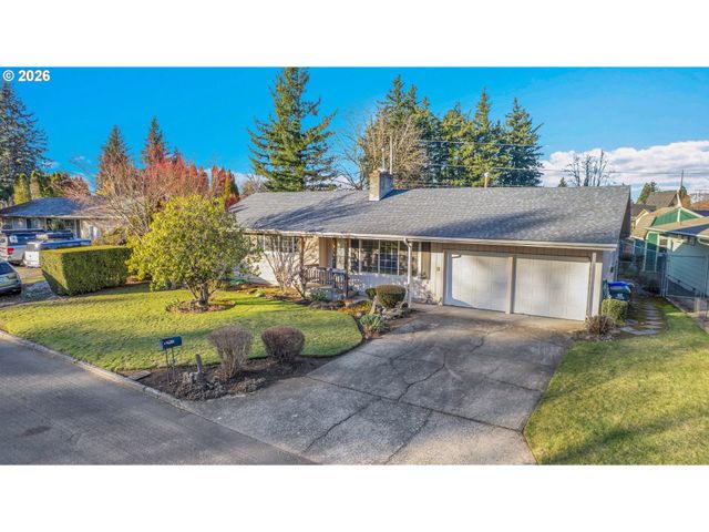 18601 Se CLINTON St, Gresham, OR 97030