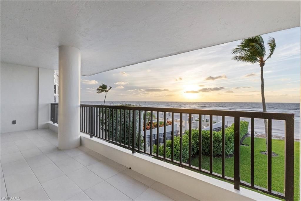2388 Gulf Shore BLVD N 204, NAPLES, FL 34103 — photo 3