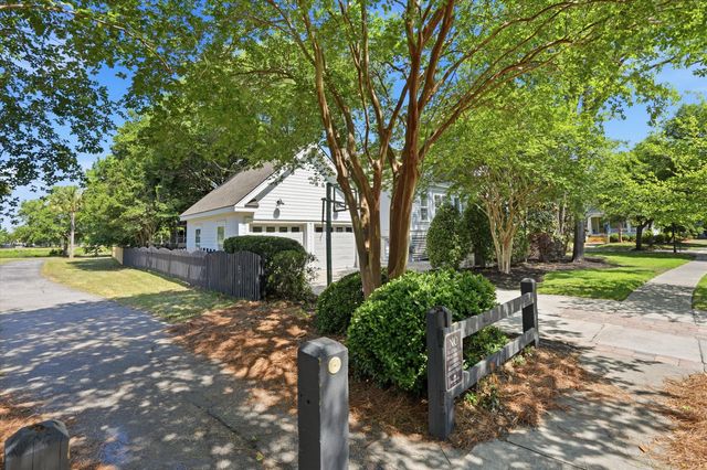 1168 Blakeway Street, Daniel Island, SC 29492
