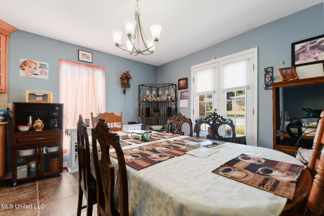 440 Donwood Place, Biloxi, MS 39530