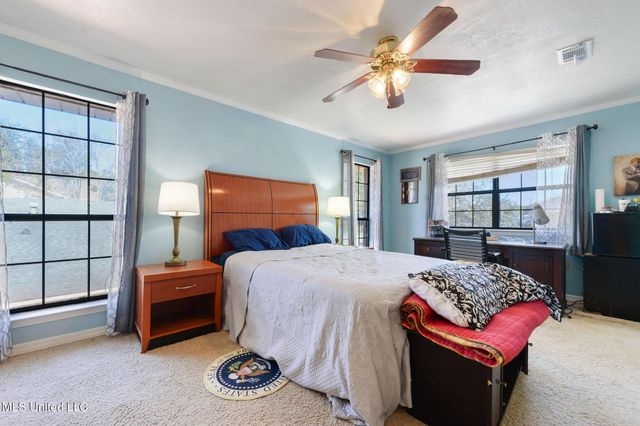 440 Donwood Place, Biloxi, MS 39530