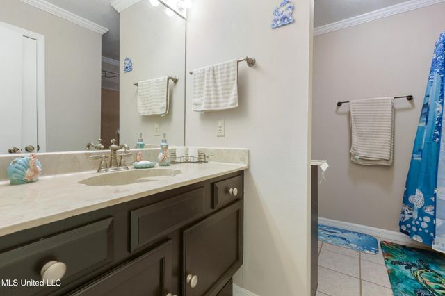 440 Donwood Place, Biloxi, MS 39530