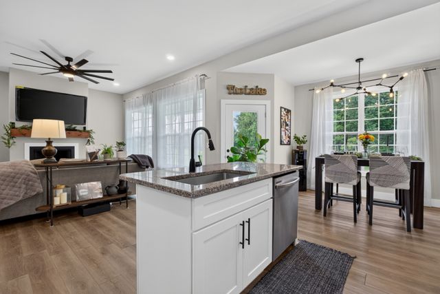 435 Colvert Lake Rd, Smithville, TN 37166