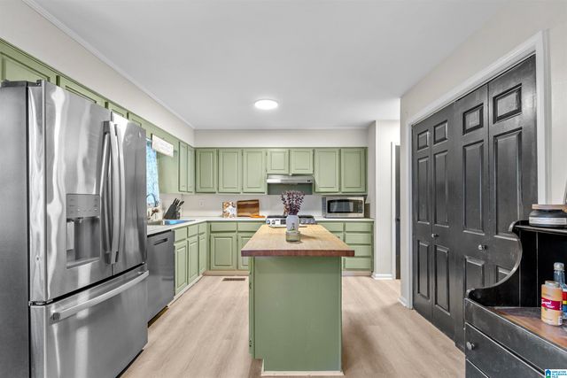 3328 SUNNY MEADOWS COURT, Birmingham, AL 35242