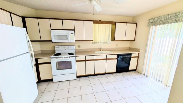 9746 Nickels Boulevard 104, Boynton Beach, FL 33436