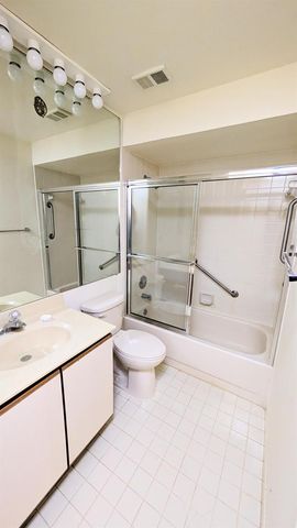 9746 Nickels Boulevard 104, Boynton Beach, FL 33436