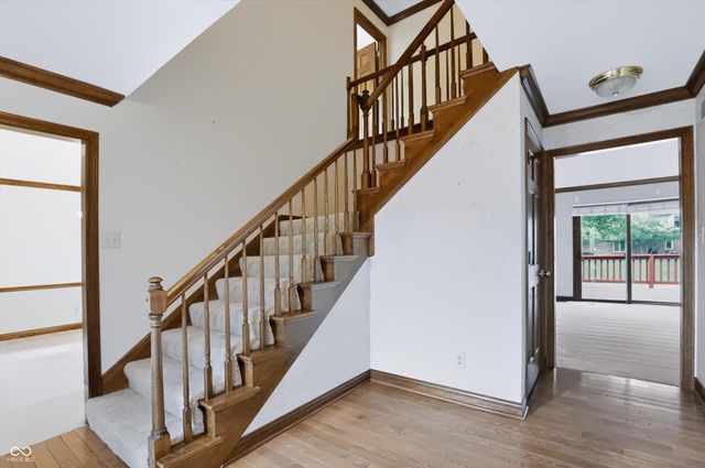 1831 Knaphill Court, Carmel, IN 46033