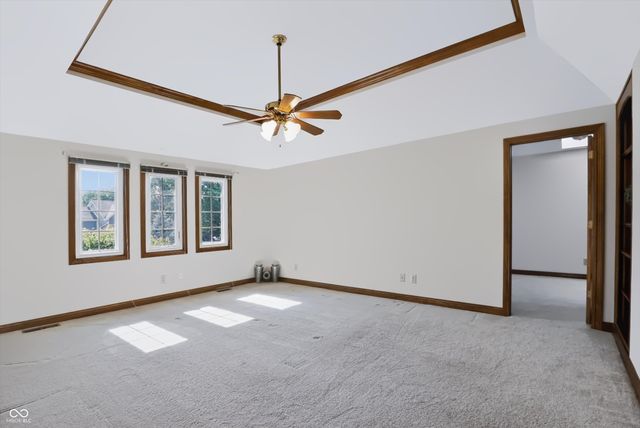 1831 Knaphill Court, Carmel, IN 46033