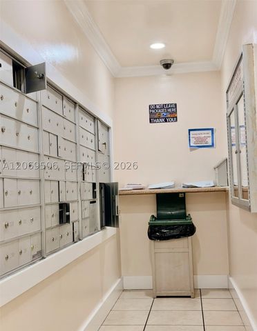 2415 NW 16th St Rd 207-1, Miami, FL 33125