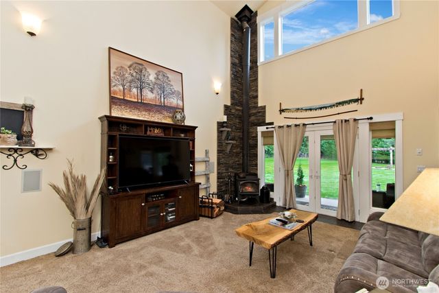 8612 240th Avenue E, Buckley, WA 98321