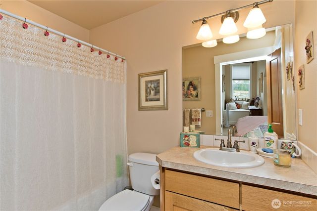 8612 240th Avenue E, Buckley, WA 98321