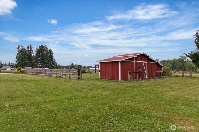 8612 240th Avenue E, Buckley, WA 98321