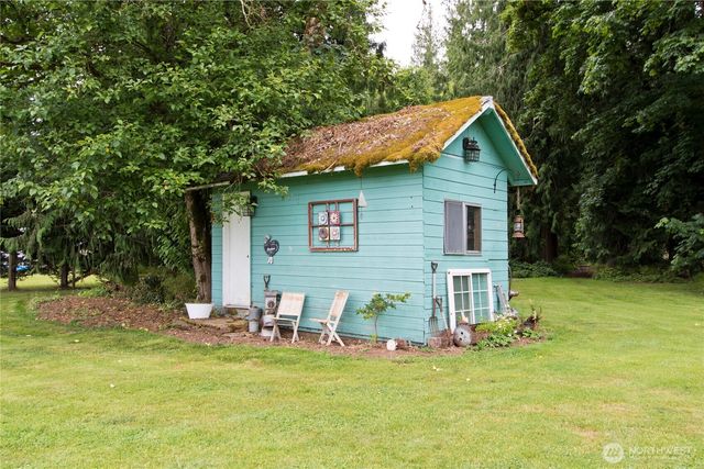 8612 240th Avenue E, Buckley, WA 98321