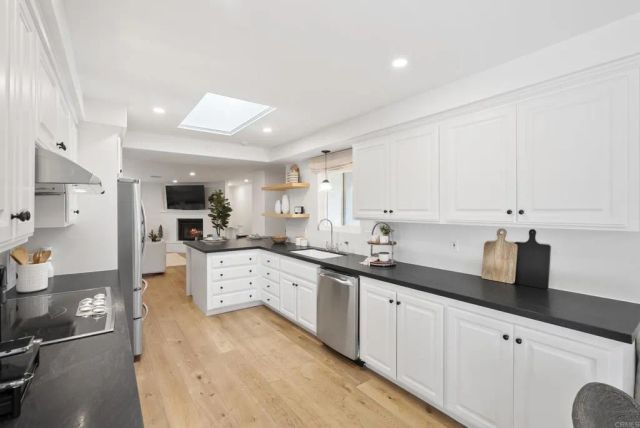 6147 Camino Selva, Rancho Santa Fe, CA 92067