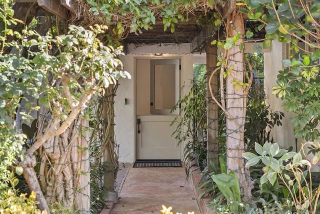 6147 Camino Selva, Rancho Santa Fe, CA 92067