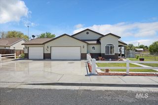 649 Old Farm Rd, Buhl, ID 83316