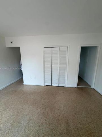 2465 W Flagler Street 6, Miami, FL 33135
